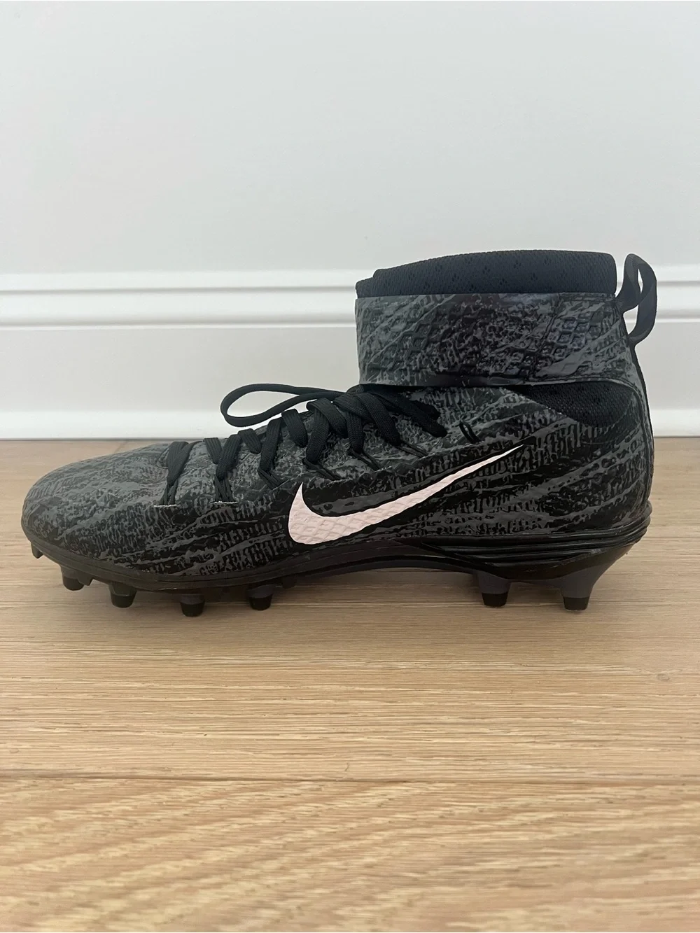 Nike Lunarbeast Elite TD Ground Quake Molded Football Cleats Men Size US 11.5